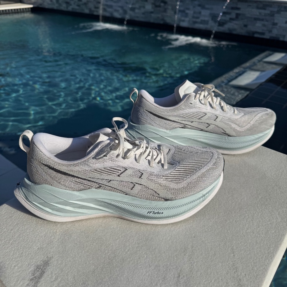 Asics Superblast 2
